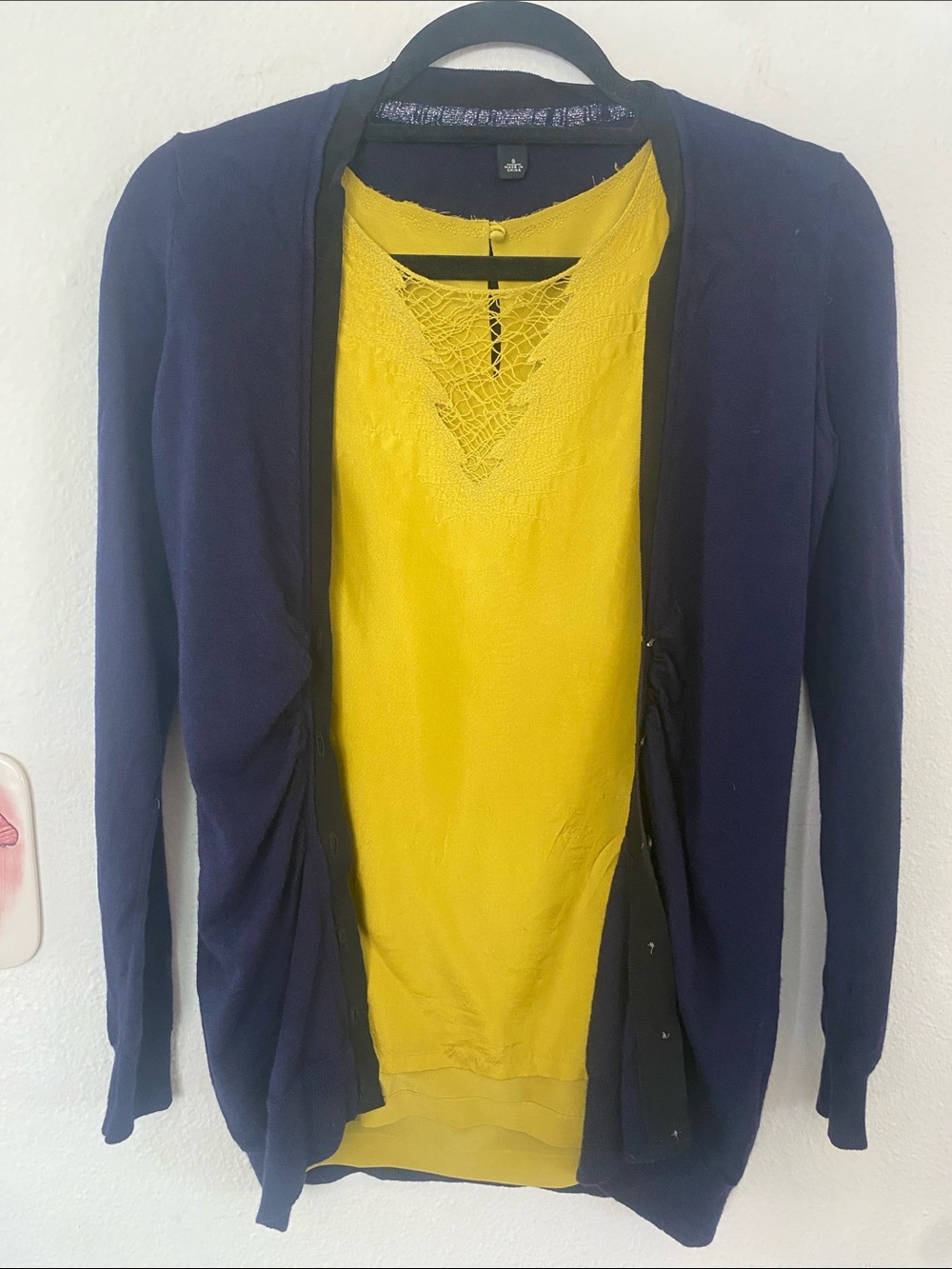 Banana republic Marino wool Navy Cardigan -small